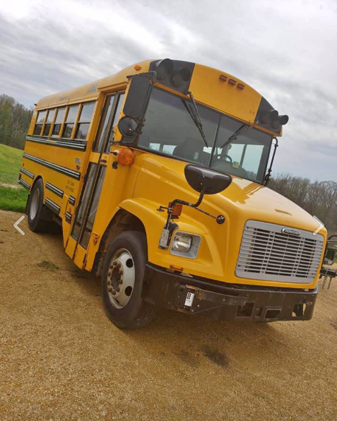 freightliner bus